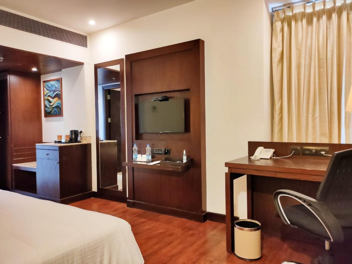 Country Inn & Suites By Radisson, Bhiwadi Extérieur photo